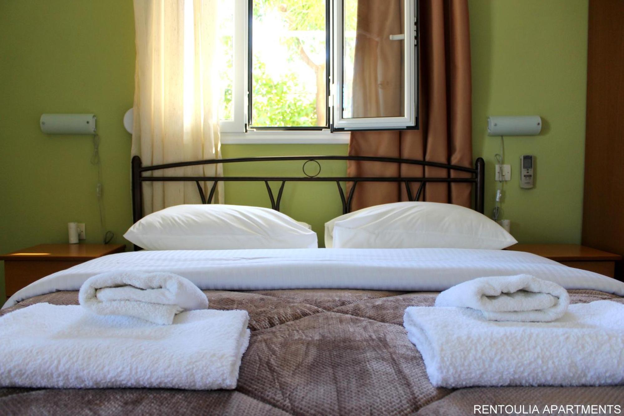 Poúlithra Rentoulia Apartments מראה חיצוני תמונה