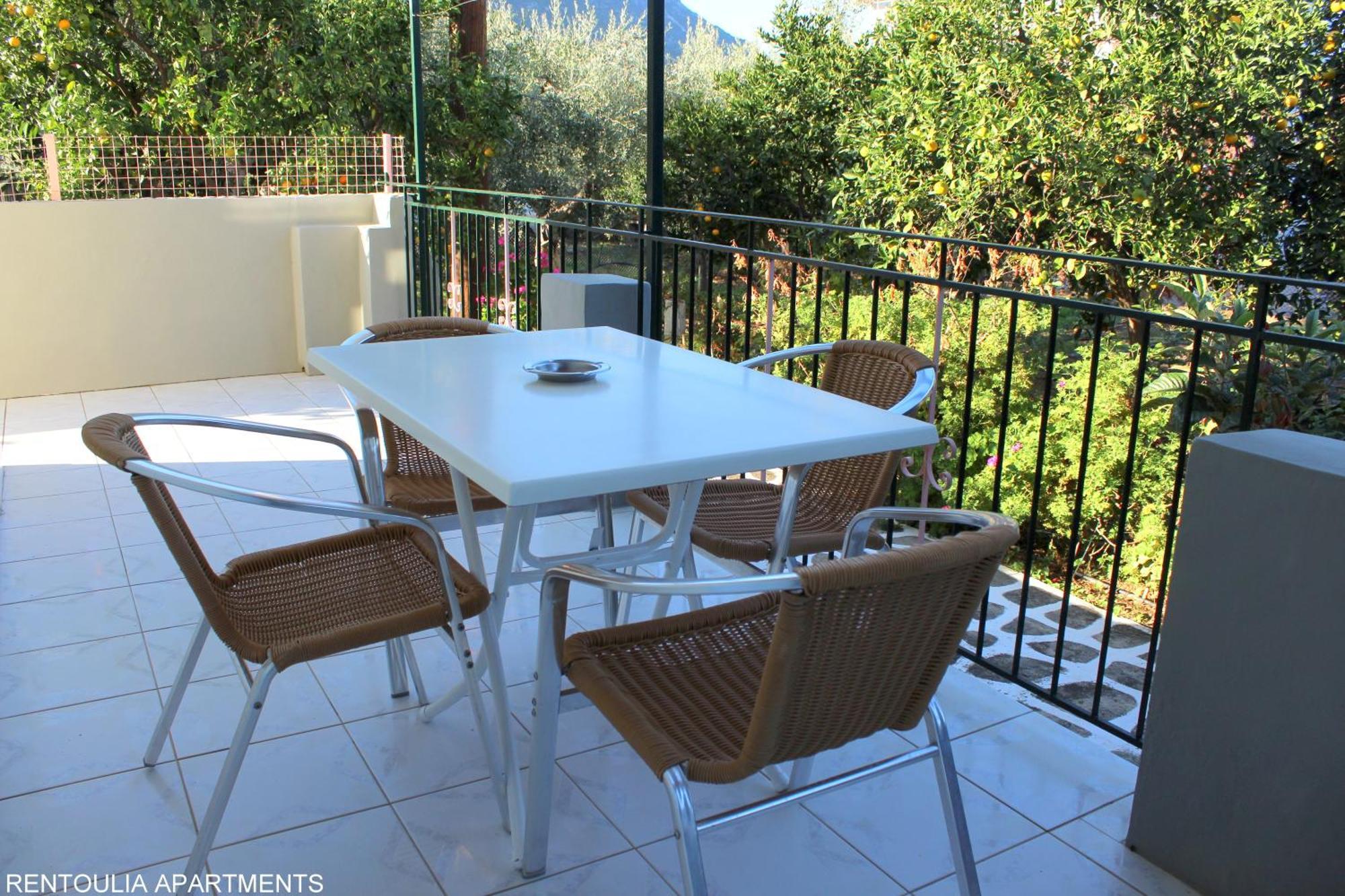 Poúlithra Rentoulia Apartments מראה חיצוני תמונה